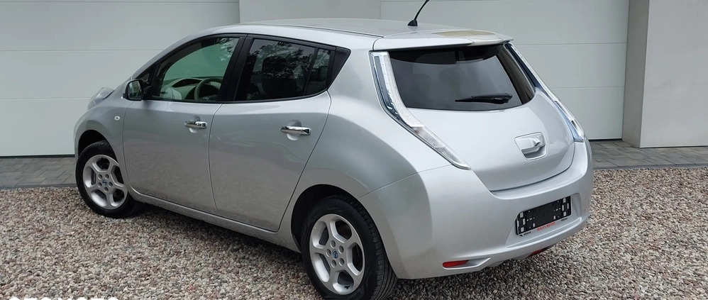 Nissan Leaf cena 25999 przebieg: 96042, rok produkcji 2013 z Zambrów małe 704